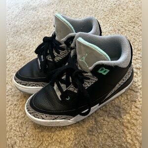 PRESCHOOL BOYS JORDAN 3 SNEAKERS